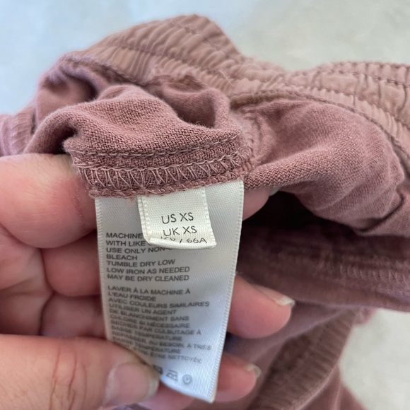 Free People Dusty Rose Cropped linen Cargo Pants - Picture 9 of 13